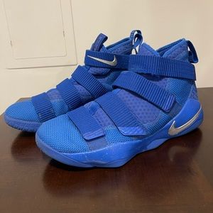 Nike Lebron Soldier 11 Shoe